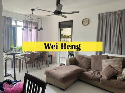 Azuria reno unit 700sf well maintain freehold in tanjung bungah