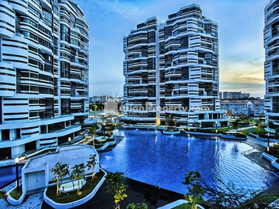 Condo For Sale at AraGreens Residences