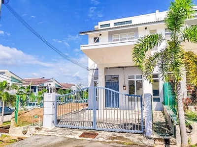 [CORNER LOT] Taman Kelubi Idaman Jasin Melaka Double Storey Terrace
