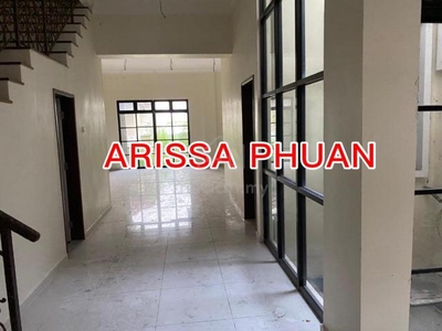 D Residence 3555sq.ft Terrace House D'Residence near Queensbay Mall.