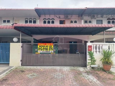 Double Storey House House at Ipoh Garden