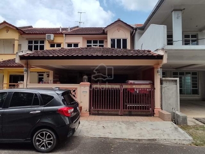 Double Storey Terrace intermediate, at Batu berendam, Melaka.