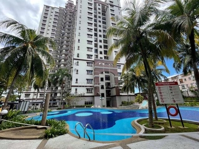 Dwi Mahkota Tampoi Condominium Cornerlot 4bedroom Full Loan Unit