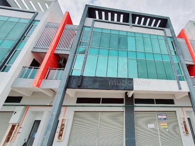 Face Main Road Ground Floor Fully Furnish Restaurant Klebang Utama