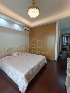 For Rent Room R&F Princess Cove @ Master Room With Toilet