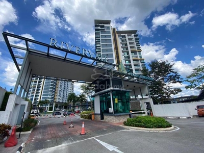 For Sale Rivervale Condominium Located at Stutong