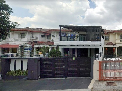 Freehold bandar puchong jaya 2 storey terraced renovated extended home