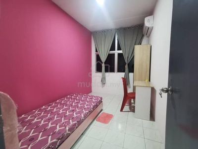 Fully furnished Female Room Stutong Area (Setia Raja) nearby Tabuan