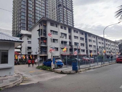 Indah Court Flat, Low Cost - Bandar Sunway, Subang Jaya