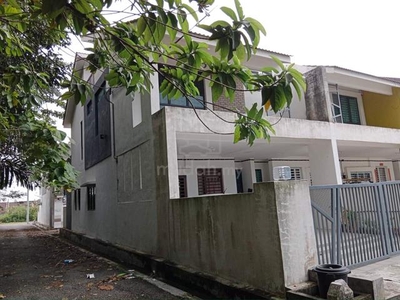 Ipoh chemor freehold renovated double storey endlot house for sale
