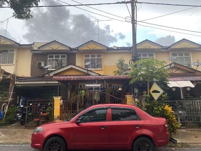 Jalan Ara,Bandar Putra,Kulai [Nego] 2 Storey