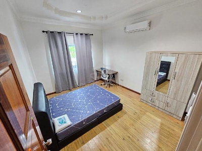 Luxurious Room for Rent - Kuhara Jaya