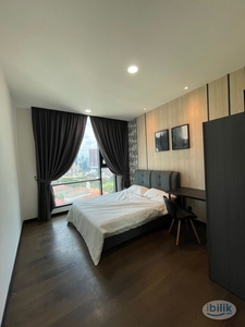 ✨Medium Room Available..✨The Manhattan 61