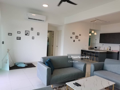 Middle floor renovated furnished 3 bedrooms unit