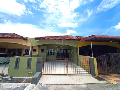 Nice 1-sty House at Tasik Putra near Tronoh / Sri Iskandar / Siputeh
