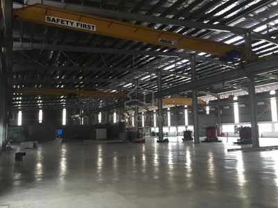 Pasir Gudang Warehouse Factory With Extra Land For Rent