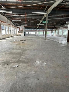 Perindustrian Dewani, Tampoi, 3 storey warehouse with 2 Ton Lift