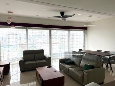 Private lift residence and walking distance to KL Sentral