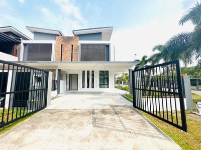Pulai Hijauan Corner lot 22ft land Full Loan Unit Double Storey