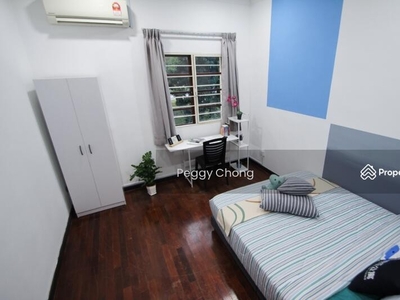 Putra Height Subang Jaya landed house rooms for rent