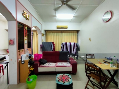 Renovated Single Storey House Live like Semi-D Tmn Bersatu Kulai Sale