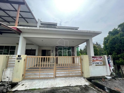 Rumah Berkembar Dua Tingkat (No.1) di Sungai Jawi