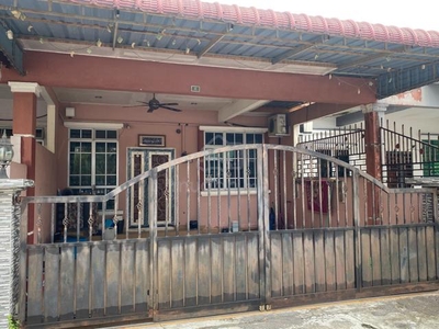 Rumah utk disewa Fully Furnished Renovation 1/2 tingkat Loteng Ipoh