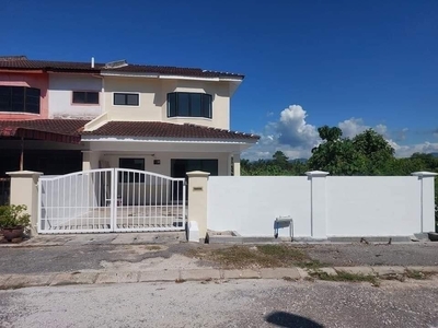 Semi D double storey house new renovated for sale