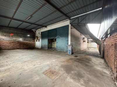 Semi D Single Storey Warehouse/ Factory industrial Merdeka Bt Berendam