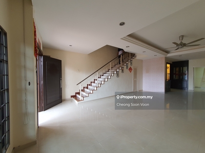 Super Cheap 3 Stry Fully Reno and Extended Terrace House at Cheras