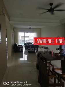 THE LIGHT LINEAR Middle Floor RENT FULL FURNISHED & COMFY AT GELUGOR