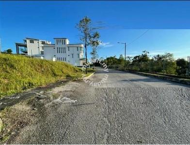 Two Side By Side Bungalow Land Peridot Precinct Emerald East Rawang