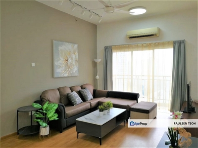 Beautiful service apartment next to mall, office and shops