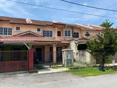 Double storey house For sale