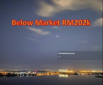 Below Market 202k; Cheap 1561sq.ft Saville @ D'Lake