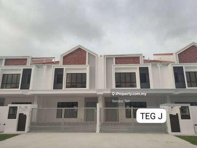 Limited Brand New Bywater Setia Alam Double Storey Gated Guarded