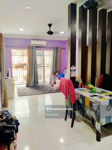 Renovated unit with balcony medium low cost