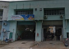 Factory for sale one and a half storey in Taman Industri Subang Perdana