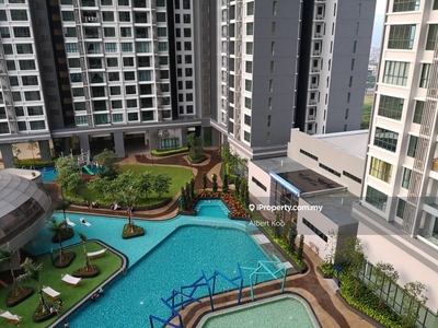 Condominium, lakepark residence, Selayang 975sqft