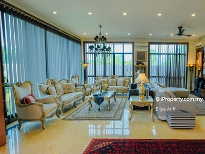 Corner Lot & Most Luxurious Bungalow House Taman PJ Perdana Seremban