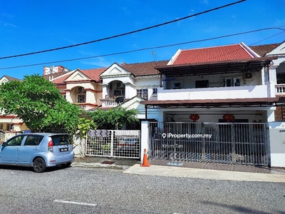 Double Storey Landed House freehold, good location, good amenities