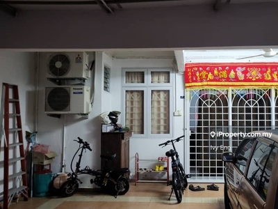 Single Storey house at Taman Baiduri Tampin for sale Rm216k