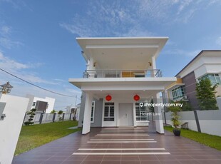 Cheng Corner Lot Gated Guarded Double Storey Bungalow Fully Furnished