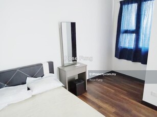 Fully Furnished Master Room with Private Bathroom For Rent
