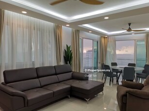 Fully Renovated Penthouse Unit in Le Yuan Residence