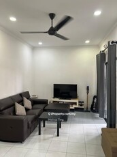 Near LRT, Renovated & nice unit, clean & cosy