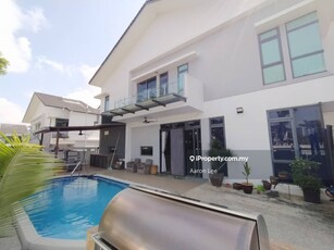 One & Only Corner Lot Terrace House with Pool Rm7k @ Estuari Gardens