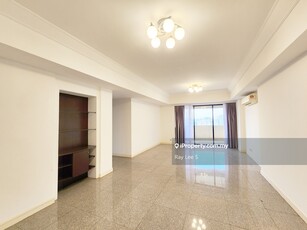 Sri Tiara Partial Furnished 3 Bedrooms with Balcony