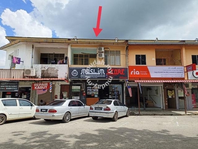 [Facing Jalan Utama] Shop Lot di Tanjung Lumpur, Kuantan