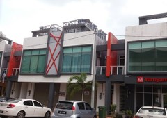 Kota Laksamana Jaya 2 Adjoining Shops Facing the WAVE Condo Entrance Crowded 50 M to Hotel 707 Asiatic Marvelux Atlants
